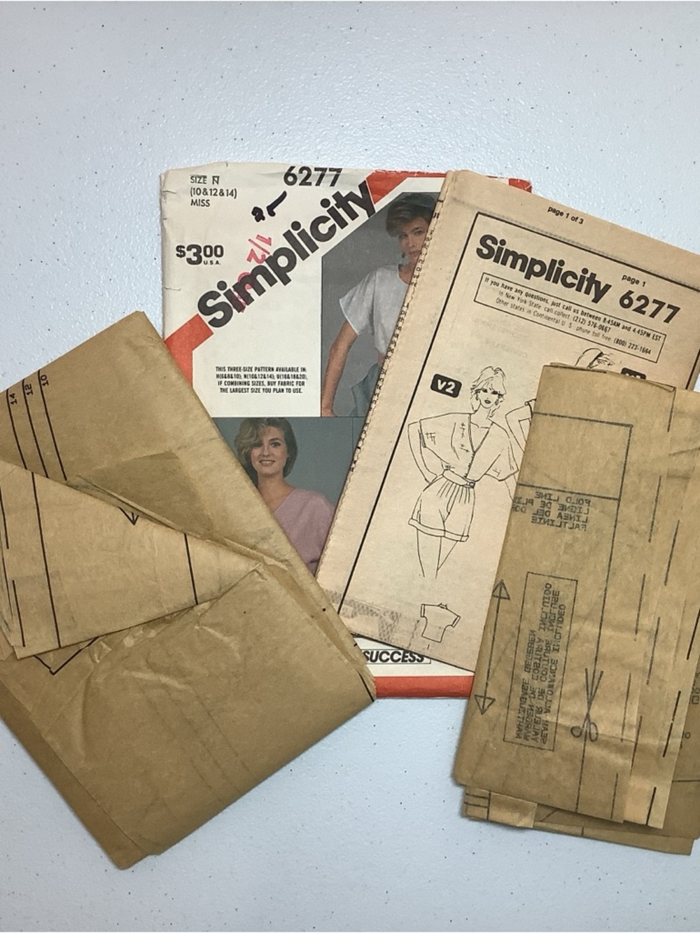 Simplicity 6277 Sewing Pattern - Picture 2 of 4